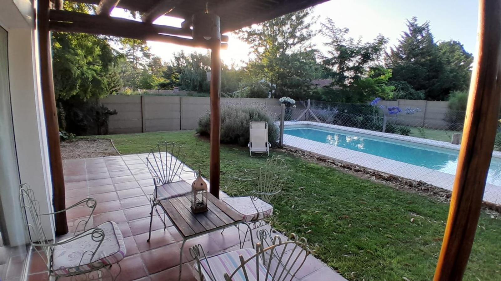Cabana Los Robles Tandil Bagian luar foto